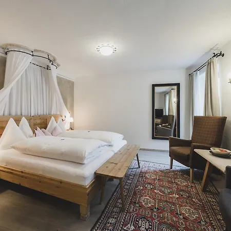Himmlhof Small Luxury Boutique Hotel Sankt Anton am Arlberg